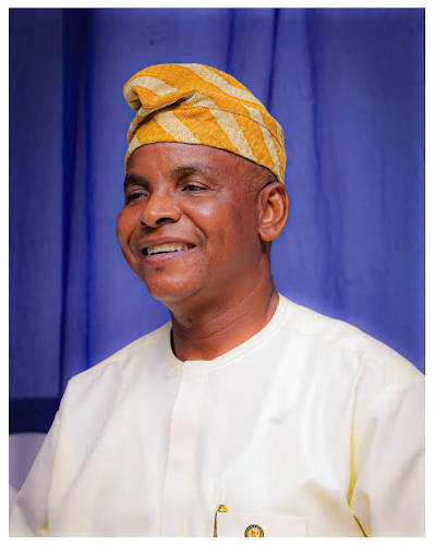 Mr Jamiu Alli-Balogun, Lagos State Commissioner for Basic and Secondary Education (photo 2)